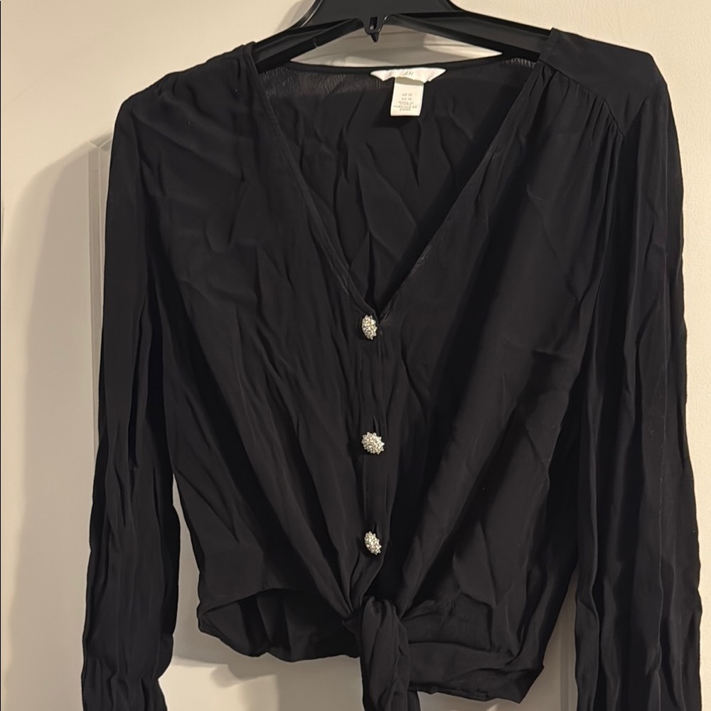 H&M Black V-Neck Blouse with Decorative Buttons